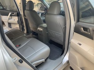Toyota Highlander 2013 - Bán Toyota Highlander đời 2014, màu bạc, xe nhập 