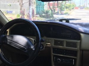 Toyota Corolla 1.6 MT 1990 - Bán xe Toyota Corolla 1.6 MT sản xuất 1990, màu bạc, xe nhập xe gia đình giá cạnh tranh