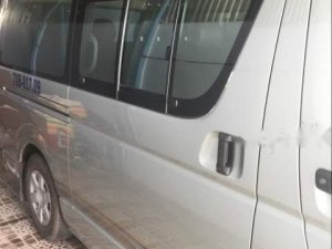 Toyota Hiace   2011 - Bán Toyota Hiace đời 2011, xe đi khoảng 250.000km