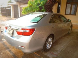Toyota Camry 2013 - Lên đời bán Toyota Camry năm sản xuất 2013, màu bạc, nhập khẩu