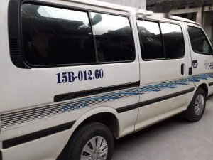 Toyota Hiace   2002 - Bán xe Toyota Hiace đời 2002, màu trắng, xe tốt, hoạt động bình thường, không va quệt