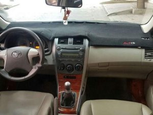 Toyota Corolla Altis MT 2008 - Bán ô tô Toyota Corolla altis MT năm sản xuất 2008  