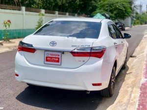 Toyota Corolla Altis 2017 - Cần bán xe Toyota Corolla altis năm 2017, màu trắng