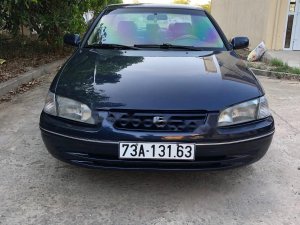 Toyota Camry GLi 2.2 1998 - Bán Toyota Camry GLi 2.2 sản xuất 1998, màu xanh lam, xe nhập 