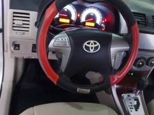 Toyota Corolla Altis 2011 - Cần bán lại xe Toyota Corolla Altis đời 2011, màu bạc