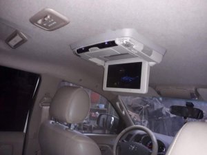 Toyota Fortuner 2011 - Cần bán lại xe Toyota Fortuner năm 2011, màu trắng, giá tốt