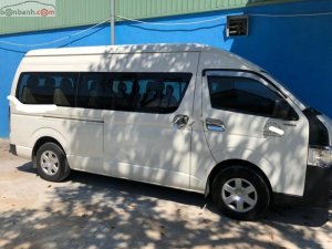 Toyota Hiace 2.5 2012 - Bán xe Toyota Hiace 2.5 năm 2012, màu trắng, nhập khẩu 