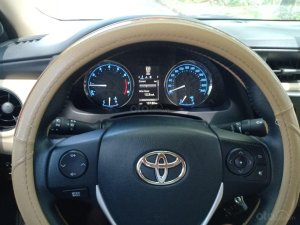 Toyota Corolla Altis 1.8G 2018 - Bán Toyota Altis 1.8G năm 2018, màu trắng, xe sử dụng rất ít, bán 740tr