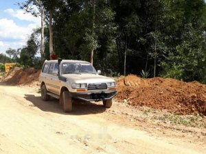 Toyota Land Cruiser   1985 - Cần bán xe Toyota Land Cruiser đời 1985, xe chạy êm, máy móc, gầm vỏ còn tốt