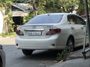 Toyota Corolla Altis 2009 - Chính chủ bán Toyota Corolla altis năm sản xuất 2009, màu trắng. Giá 410tr