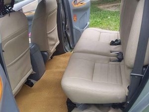 Toyota Innova 2009 - Chính chủ bán Toyota Innova năm sản xuất 2009, màu bạc