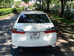 Toyota Corolla Altis 1.8G AT 2018 - Cần bán gấp Toyota Corolla altis 1.8G AT đời 2018, màu trắng