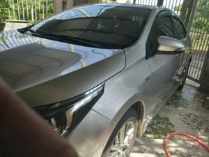 Toyota Corolla Altis    2015 - Bán Toyota Corolla altis đời 2015, màu bạc, không đậm đúng thủy kích