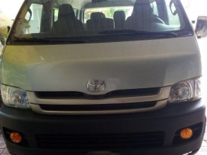 Toyota Hiace 2009 - Bán xe Toyota Hiace năm 2009, máy dầu cực đẹp