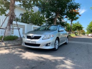 Toyota Corolla Altis 2010 - Bán xe Toyota Corolla altis 2010, màu bạc số tự động, giá chỉ 479 triệu