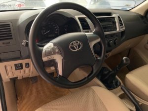 Toyota Hilux 2.5E 4x2 MT 2014 - Bán xe Toyota Hilux 2.5E 4x2 MT 2014, xe nhập số sàn