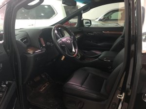 Toyota Alphard 2015 - Bán Toyota Alphard 3.5L Executive Lounge màu đen sản xuất 2015