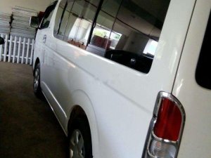 Toyota Hiace   2009 - Cần bán gấp xe cũ Toyota Hiace 2009, màu trắng