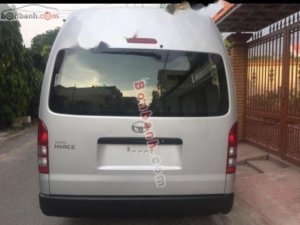 Toyota Hiace 2019 - Bán Toyota Hiace đời 2019, màu bạc, xe nhập 