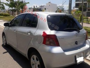 Toyota Yaris  1.3 AT  2007 - Gia đình bán Toyota Yaris 1.3 AT đời 2007, màu bạc  
