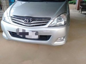 Toyota Innova   2008 - Bán Toyota Innova sản xuất 2008, màu xám, giá tốt