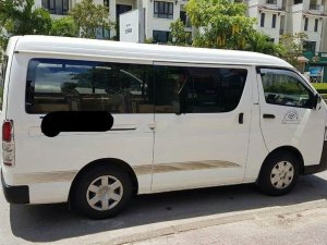 Toyota Hiace   2010 - Cần bán Toyota Hiace 2010, màu trắng, 16 chỗ