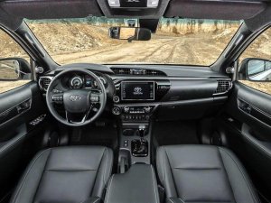 Toyota Hilux 2019 - Bán Toyota Hilux 2019 full màu nhập khẩu, hỗ trợ trả góp lãi suất thấp