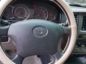 Toyota Land Cruiser 2005 - Bán Toyota Land Cruiser năm 2005, màu bạc  