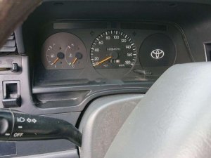 Toyota Hiace 2001 - Bán xe Toyota Hiace đời 2001, màu trắng, bán tải 6 chỗ