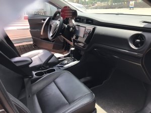 Toyota Corolla Altis 2.0V Luxury 2017 - Cần bán xe Toyota Corolla Altis 2.0V Luxury đời 2017, màu nâu giá cạnh tranh