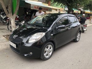 Toyota Yaris 2009 - Bán Toyota Yaris năm sản xuất 2009, màu đen, nhập khẩu nguyên chiếc