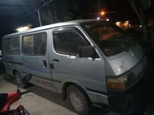 Toyota Hiace 1997 - Bán Toyota Hiace năm sản xuất 1997 xe gia đình, 23tr