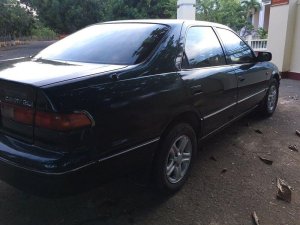 Toyota Camry 1998 - Cần bán Toyota Camry sản xuất năm 1998, nhập khẩu nguyên chiếc