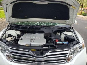 Toyota Venza 2008 - Bán xe Toyota Venza đời 2008, màu trắng, xe nhập ít sử dụng, giá 699tr