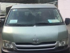 Toyota Hiace 2010 - Bán xe Toyota Hiace sản xuất năm 2010, màu xám, xe nhập chính hãng