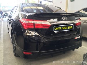 Toyota Corolla Altis 2.0V Sport 2014 - Cần bán xe Toyota Corolla Altis 2.0V Sport đời 2014, màu đen, 690tr