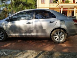 Toyota Yaris 2010 - Cần bán Toyota Yaris sản xuất 2010, nhập khẩu nguyên chiếc xe gia đình, giá tốt