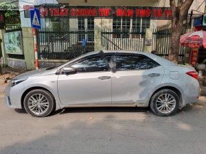 Toyota Corolla      2016 - Bán Toyota Corolla sản xuất năm 2016, màu bạc giá cạnh tranh