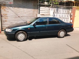 Toyota Camry XLi 2.2 1998 - Bán Toyota Camry sản xuất 1998, màu xanh, xe chính chủ