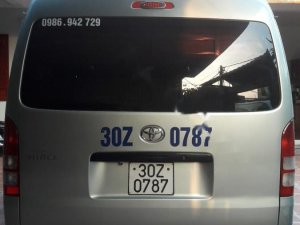 Toyota Hiace 2010 - Cần bán xe Toyota Hiace năm sản xuất 2010, máy dầu 2.5, số tay