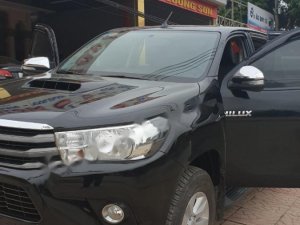 Toyota Hilux 2015 - Cần bán xe Toyota Hilux đời 2015, màu đen, nhập khẩu chính hãng