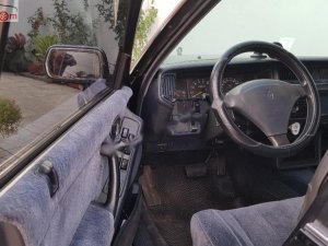 Toyota Crown 1996 - Bán Toyota Crown 1996, màu đen, xe nhập, 450 triệu