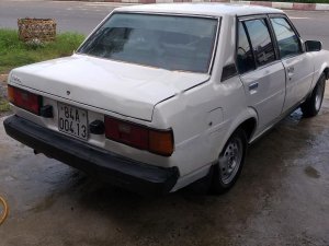 Toyota Corolla 1.5 MT  1982 - Bán Toyota Corolla đời 1982, màu trắng, xe nhập