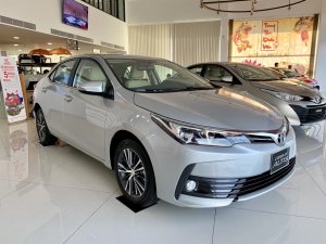 Toyota Corolla Altis 1.8G 2019 - Bán Toyota Corolla Altis 1.8G 2019 số tự động, trả trước 200tr, hỗ trợ LS 0%