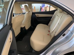 Toyota Corolla Altis 1.8G 2019 - Bán Toyota Corolla Altis 1.8G 2019 số tự động, trả trước 200tr, hỗ trợ LS 0%