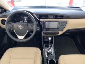 Toyota Corolla Altis 1.8G 2019 - Bán Toyota Corolla Altis 1.8G 2019 số tự động, trả trước 200tr, hỗ trợ LS 0%