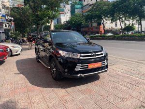 Toyota Highlander  2.7 LE 2017 - Bán Toyota Highlander 2.7 LE sản xuất 2017, màu đen, xe nhập