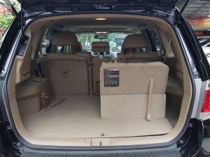 Toyota Highlander SE 2.7 2012 - Bán Toyota Highlander SE 2.7 đời 2012, màu đen, xe nhập như mới