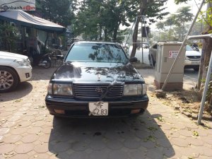 Toyota Crown 1996 - Bán xe Toyota Crown đời 1996, màu đen, xe nhập số tự động