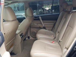 Toyota Highlander SE 2.7 2012 - Bán Toyota Highlander SE 2.7 đời 2012, màu đen, xe nhập như mới